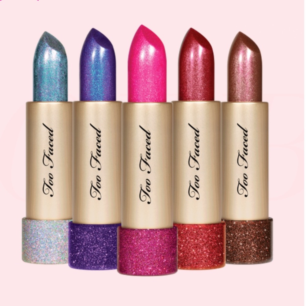 Too Faced Metallic Sparkle Lipstick ๐ - Picture 5 of 6